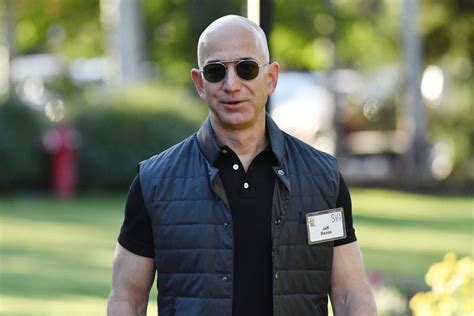 Jeff Bezos Vende Más De 1000 Mdd En Acciones De Amazon