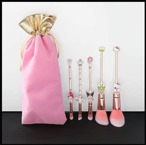 5 Piece Hello Kitty Makeup Brush Set With Pink Storage Bag Hello Kitty