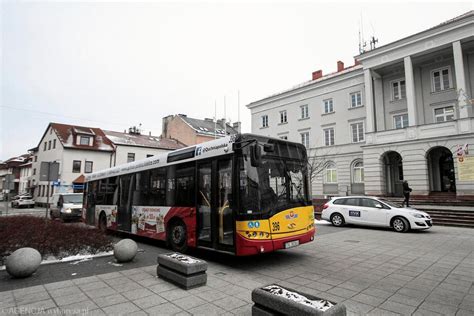 Radni Nie Chc Podwy Ek Cen Bilet W Autobusowych Konieczne Ci Cia Linii