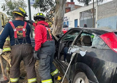 Chocan contra un árbol y mueren 2 en la Morelia Salamanca Quadratín