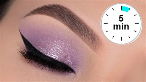 Plum Eyeshadow Makeup Tutorial | Saubhaya Makeup