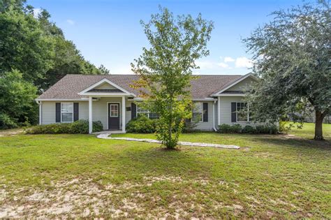 2377 Lake Silver Rd Crestview Fl 32536 Mls 904556 Coldwell Banker