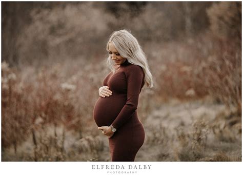 Guelph Maternity Portrait Session Nicole Cody Elfreda Dalby