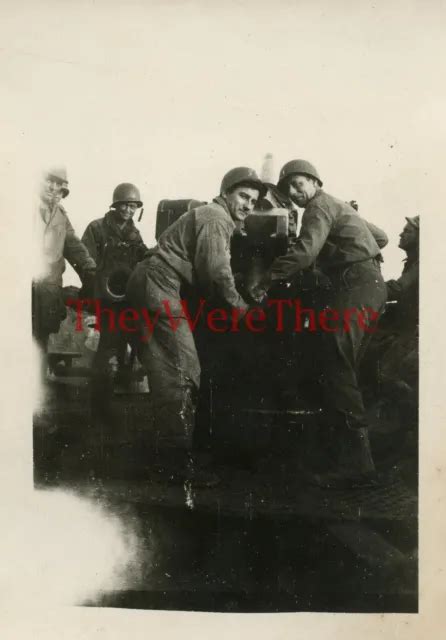 Wwii Photo Th Aaa Gun Bn Named Us Gis Load Artillery Aa Gun W