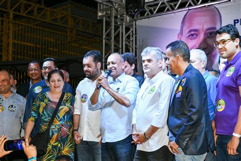 Max Lemos lança campanha oficial para deputado federal 10 mil