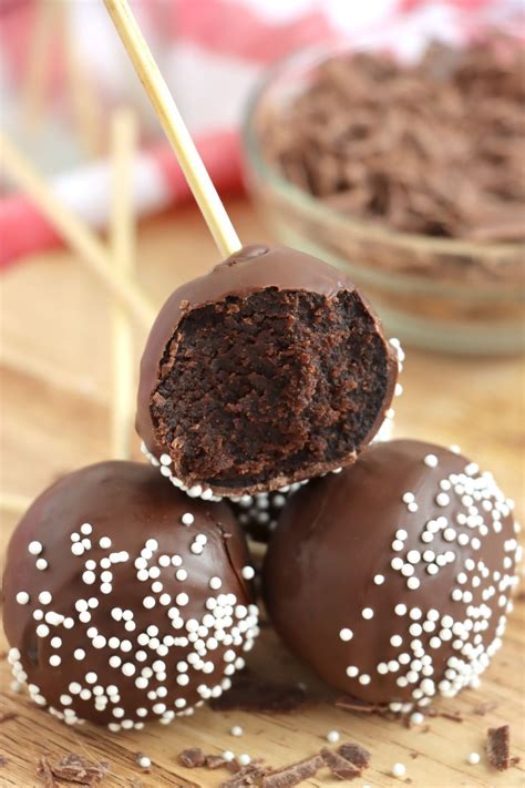 Delicious Homemade Chocolate Cake Pops