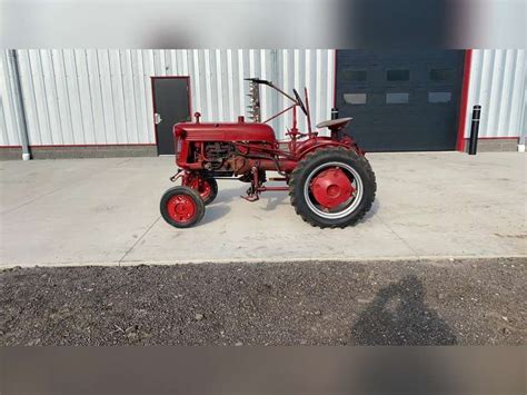 Absolute Farmall F Cub 2wd Tractor Res Auction Services