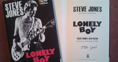 Billy News Steve Jones já disponível Lonely Boy Tales From A Sex Pistol
