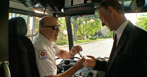 Metro Transit Bus Driver Retires After 43 Accident-Free Years - CBS ...