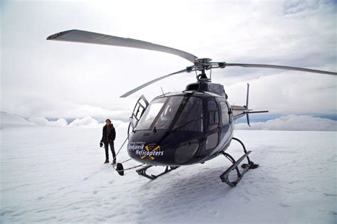 The Volcano Helicopter Explorer | Helicopter Tour in Iceland| IA