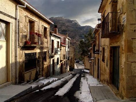 Calle de Don Santiago Ramón y Cajal E L E PETILLA DE ARAGON Navarra