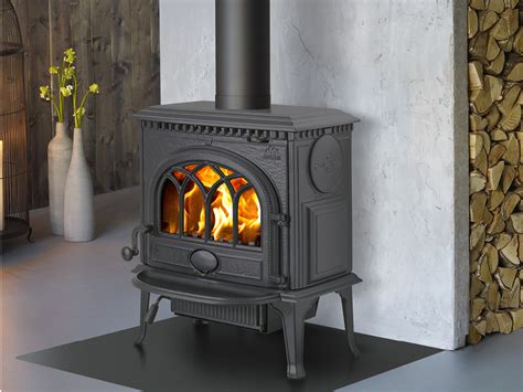 Jotul Woodburning Stoves Focus Fireplaces And Stoves