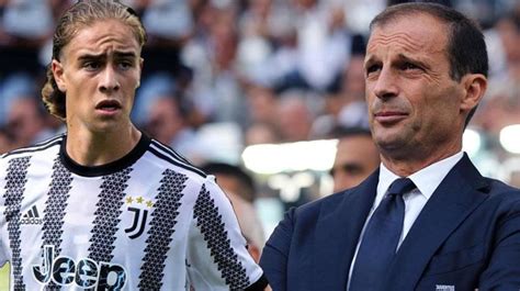 Kenan Y Ld Z I In Juventus Teknik Direkt R Massimiliano Allegri Den