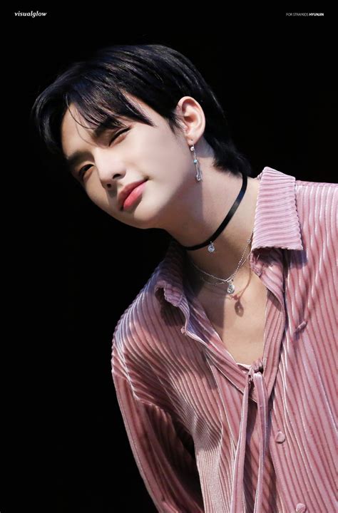 Hwang Hyunjin Pics 🌌 On Twitter 200104 Hyunjin Safe Show Ver