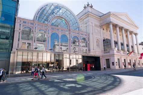 Allan Clayton, Bryn Terfel, Sabina Puertolas, Angela Brower Headline