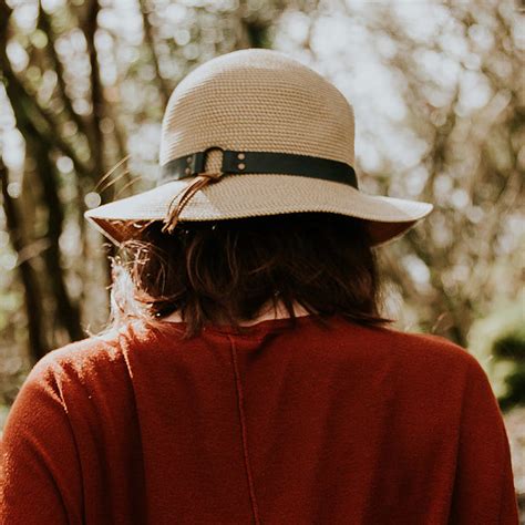 Luna Hat Sale