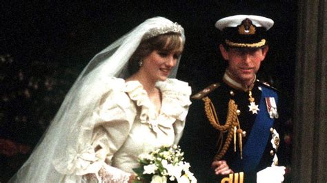 Desde El Archivo Recordando La Boda De La Princesa Diana Y El Príncipe