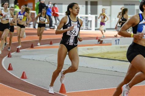 Athlétisme Championnats de France en salle Léna Kandissounon st