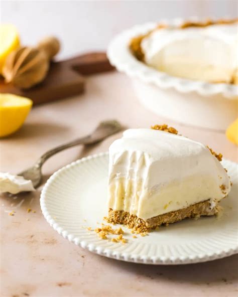 Lemon Icebox Pie Recipe No Bake The Kitchn