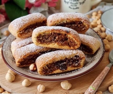 BISCOTTI BISCOTTONI CUORE DI NOCCIOLE E CIOCCOLATO Dolce Ricetta Della