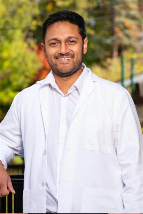 Dr Dheeren Padhiar Drexel Hill PA Bloomfield Dental