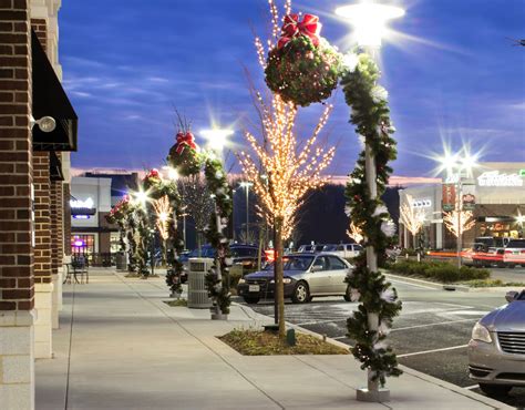 Commercial Christmas Decorations Light Pole Banners