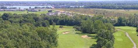 River Oaks Golf Course, Winnipeg, - Golf course information and reviews.