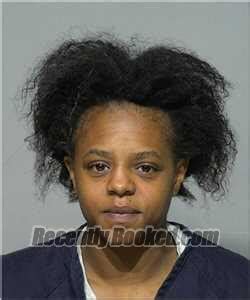 Recent Booking Mugshot For Briauhnna Champagne Hicks In Milwaukee