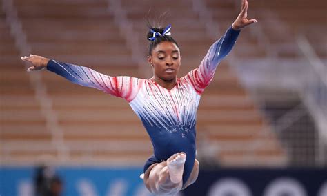 Simone Biles Reflete Sobre Olimp Adas De T Quio Ap S Um M S N O