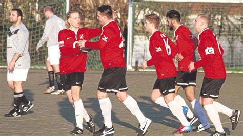 Fu Ball Bezirksliga Fc Tura Bergkamen Fc Overberge