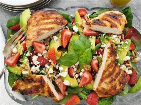 Strawberry Avocado Salad With Grilled Chicken And Champagne Vinaigrette