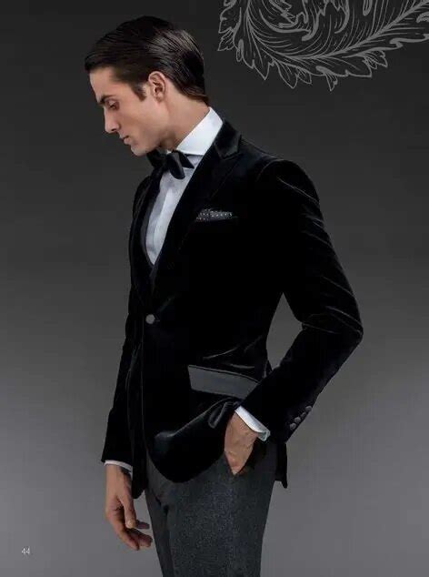 New Arrival One Button Black Velvet Groom Tuxedos Groomsmen Men S Blazer Prom Suits Bridegroom