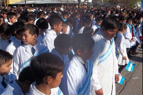 Homenajes patrios en el interior provincial FERNÁNDEZ Robles C Con