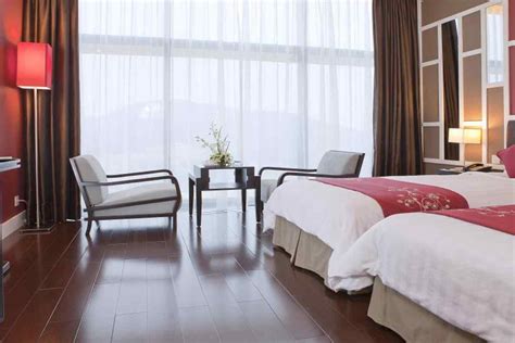 Royal Lotus Hotel Halong, Ha Long Bay | GreatValueVacations.com