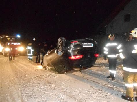 Verkehrsunfall Fahrzeug Berschl Gt Sich Bezirk Urfahr Umgebung