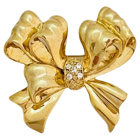 Vintage Shiny Gold Bow Brooch For Sale At 1stdibs