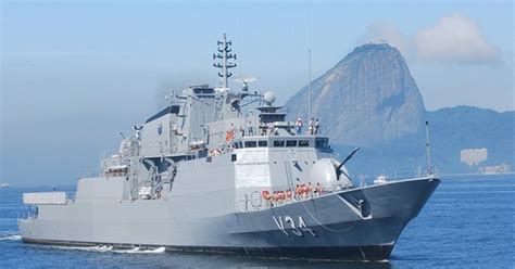 G Navio Da Marinha Abre Para Visita O No Porto De Salvador Nesta