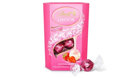 Lindt Lindor Strawberries And Cream Chocolate Truffles Box 200g £361