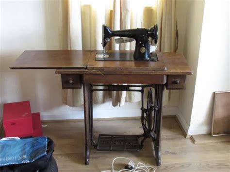 VINTAGE 1949 SINGER Treadle Sewing Machine EF529951 With Electric Motor