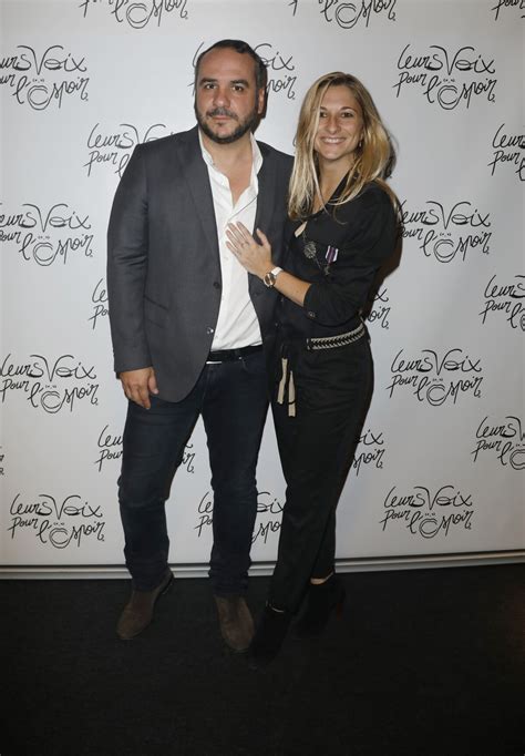 Photo Francois Xavier Demaison Et Sa Compagne Ana S Tihay Photocall