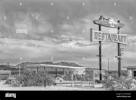 Abandoned Gas Station On Historic Us Route Near Amboy In The Mojave