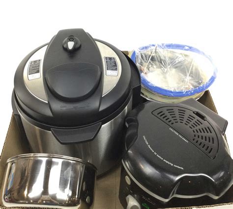 Lot Insta Pot And Rival Air Fryer