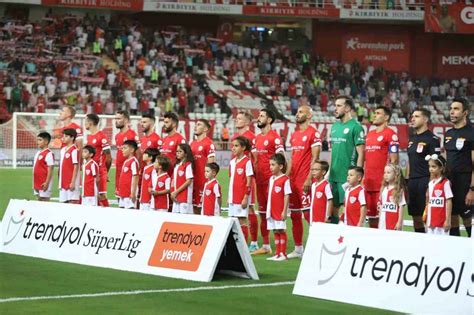 Trendyol S Per Lig Antalyaspor Samsunspor Lk Yar Antalya