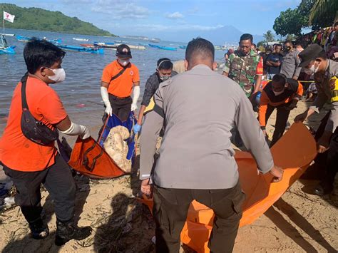 Penemuan Mayat Di Pantai Kertasari Polisi Lakukan Identifikasi