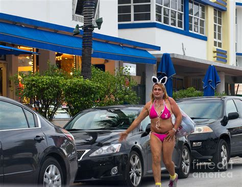 Bikini Bunny In Miami Photograph By Les Palenik Fine Art America
