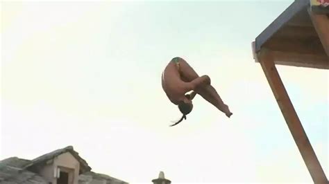 Los Impresionantes Saltos Del Cliff Diving World Series De Mostar