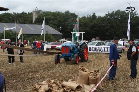 Foto Fordson Super Major