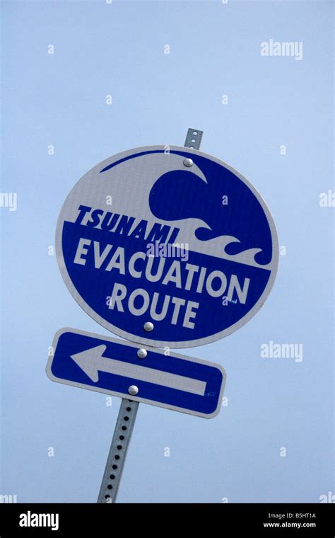 Tsunami Evacuation Route Sign Stock Photo Alamy