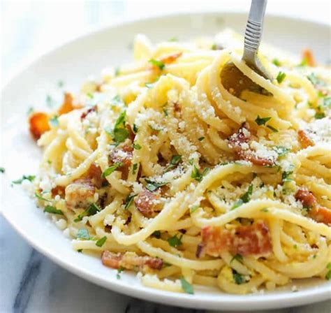 Spaghetti à La Carbonara Au Cookeo Un Délicieux Plat De Pâtes