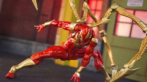 Revoltech Amazing Yamaguchi 023 Marvel Comics Iron Spider Review YouTube